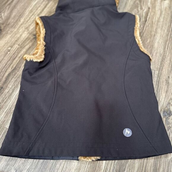 Marmot FurLong Faux Fur Sleeveless Full Zip Jacket Vest Women's Medium Black - Picture 3 of 6